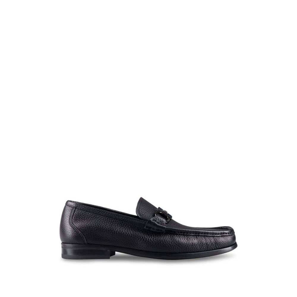 Grained Leather Gancini Loafers Women